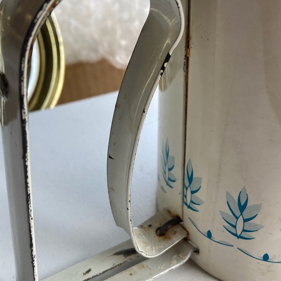 Enamel Aluminum Blue and White Flour Sifter Androck - Picture 5 of 7
